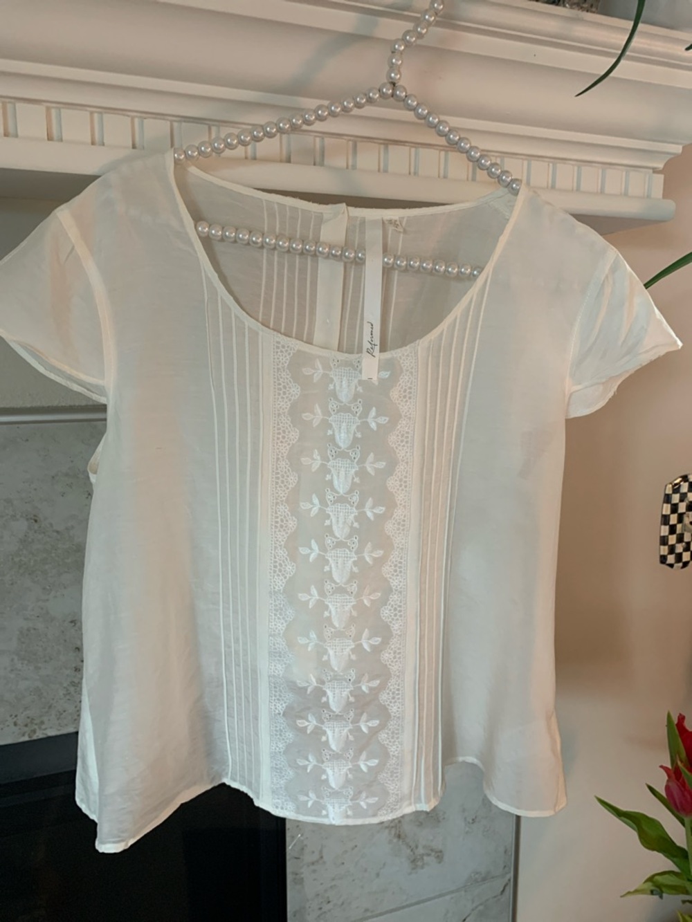 Reformation White Embroidered Scoop Neck Blouse Button Back & Tie Size M